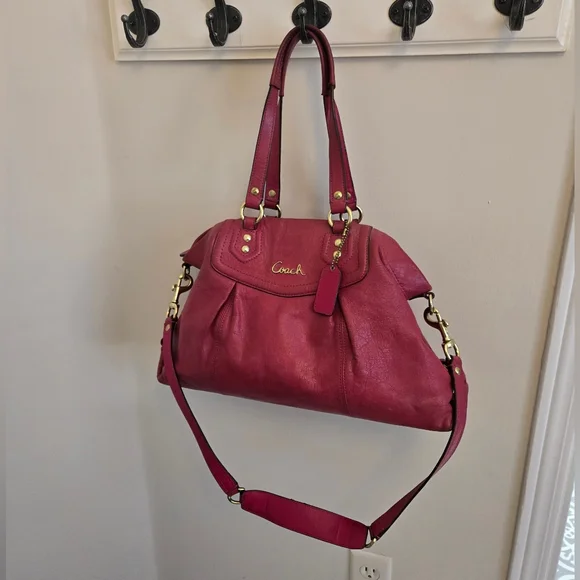 Coach Pink/Raspberry Shoulder Bag - Picture 1 of 7